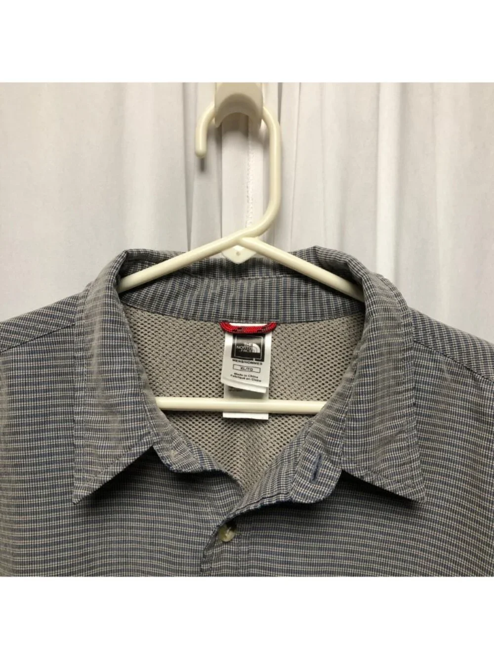 The North Face Shirt Mens Size XL Blue White Button Down Long Sleeve Casual